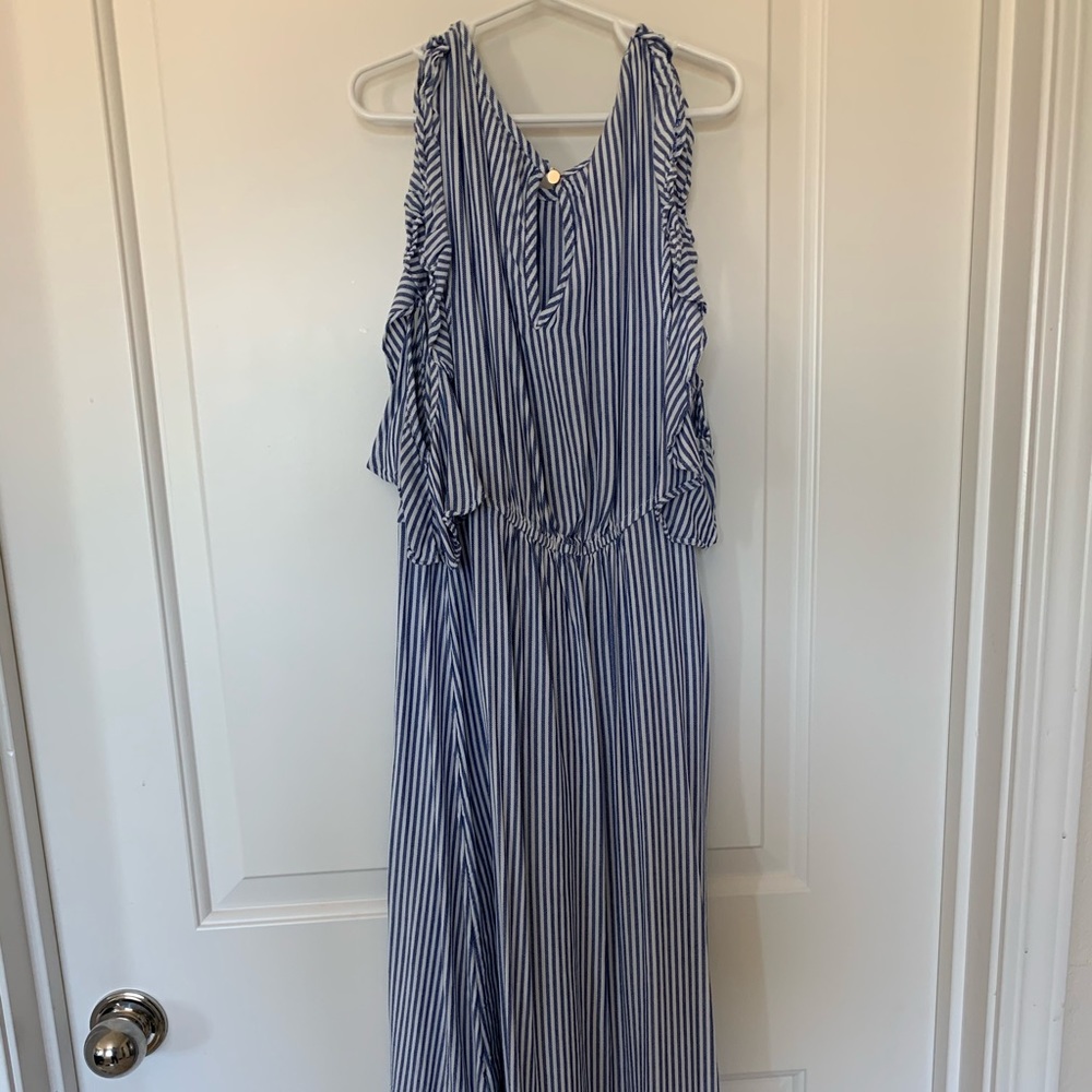 Maternity dress